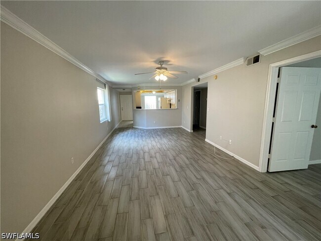 26741 Little John Ct Unidad 14