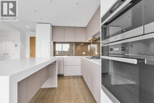1632 Lions Gate Ln Unit 605
