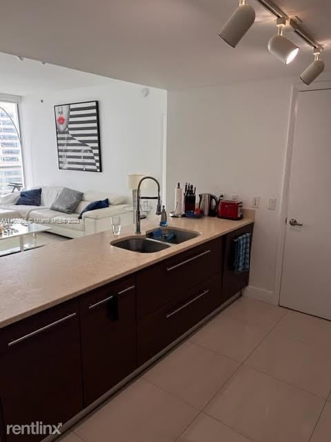 Photo - 2 br, 2 bath Condo - 475 Brickell Ave Apt ... Unit Apt 3613