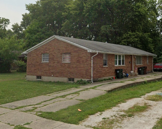 Building Photo - 100-102 W Lindberg Dr