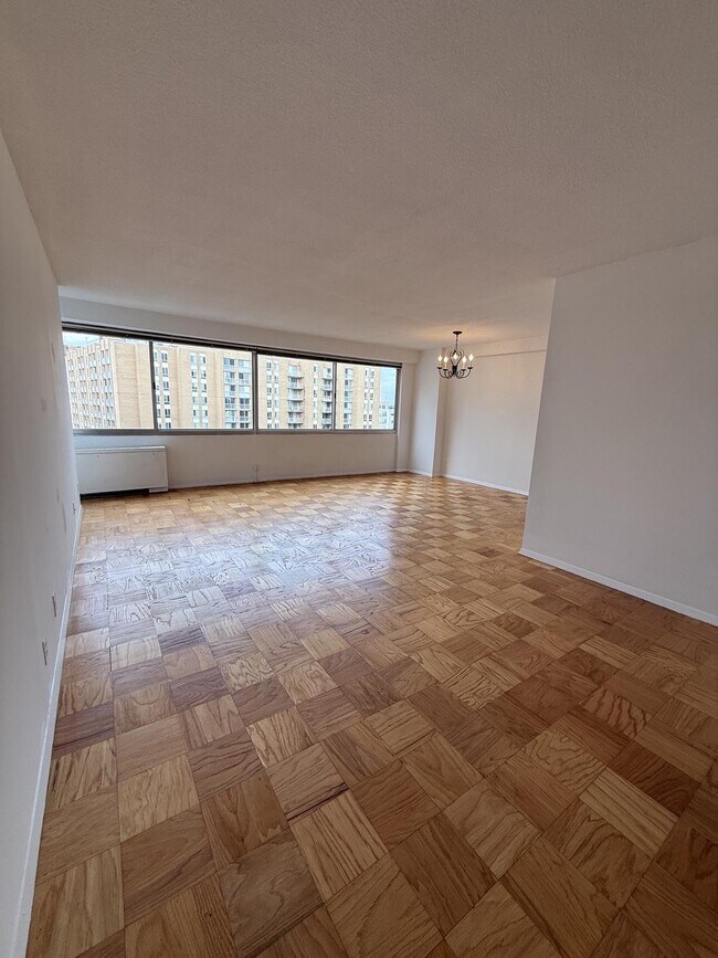 Photo - 4515 Willard Ave Unit 2119 S