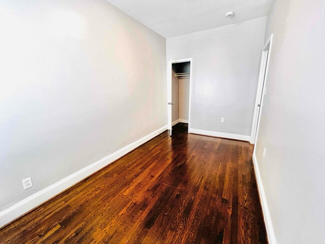 Photo - 1635 West Virginia Ave NE Unidad 1