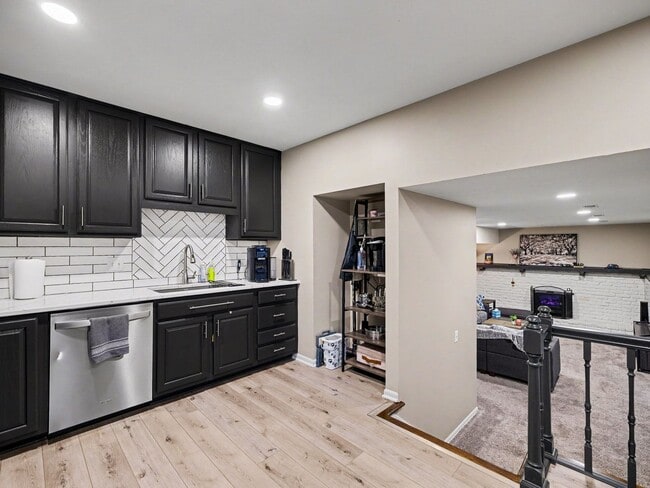 Photo - 1801 Sherry Dr