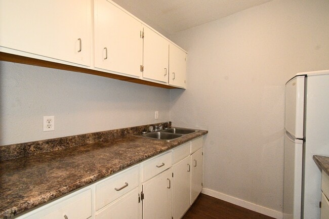Photo - 4280 Quentin Ave Unit 107