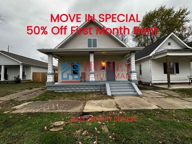 Building Photo - One Bedroom Upstairs Duplex | Move in Special Unit B