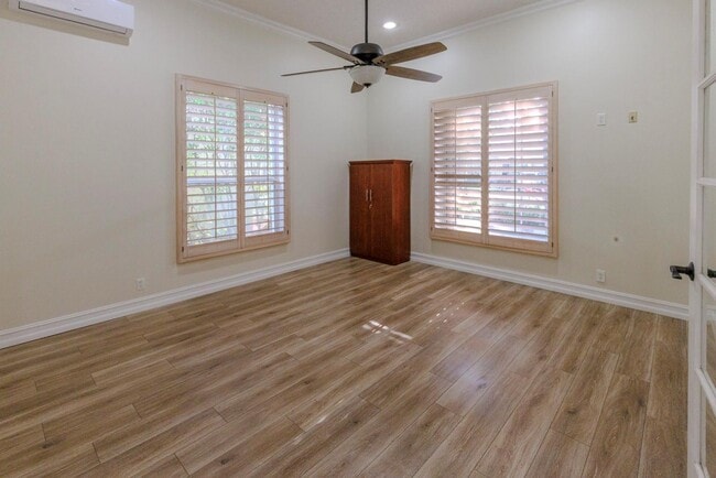 Photo - 4082 Trenton Ave
