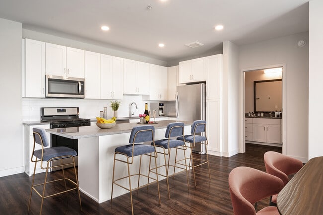 Viking Lakes Residences