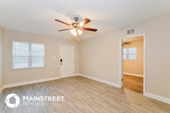 Photo - 7618 Cassino Ave