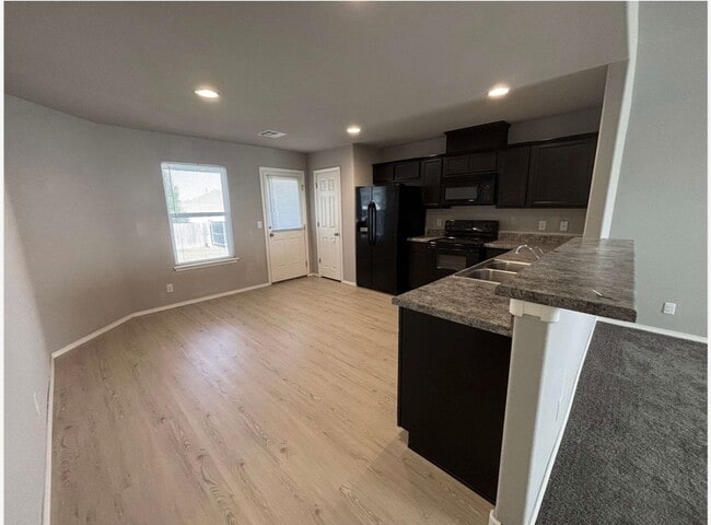 Photo - 3/2 in Hickory Creek!
