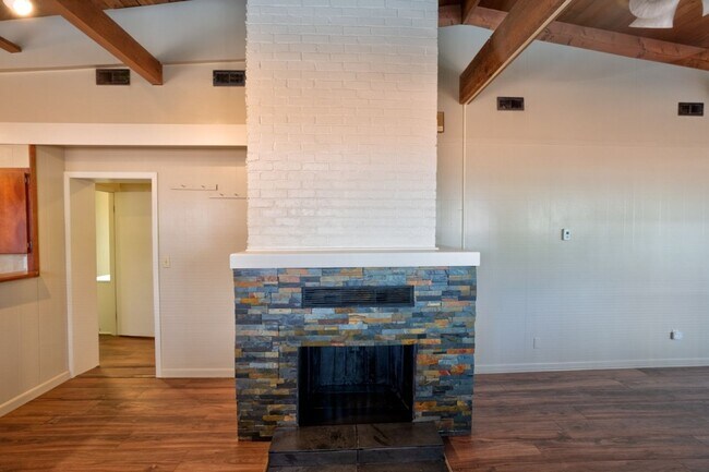Photo - 440 Unit 474