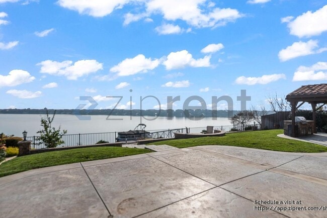 Photo - 3998 Chiavari Way