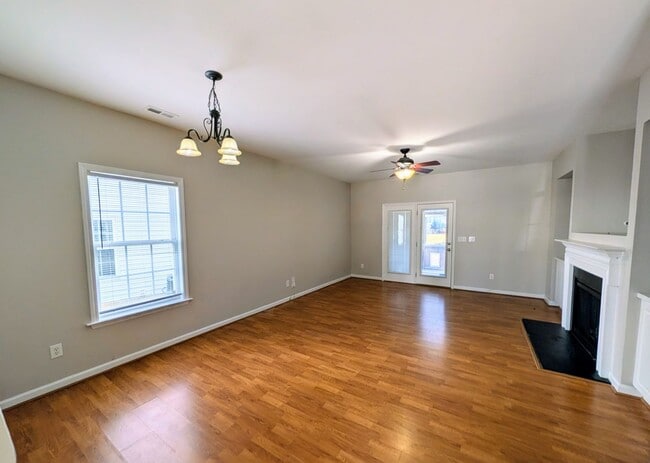 Photo - Hedingham Townhome