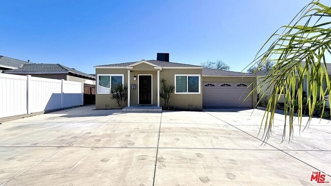 Photo - 11836 Rialto St