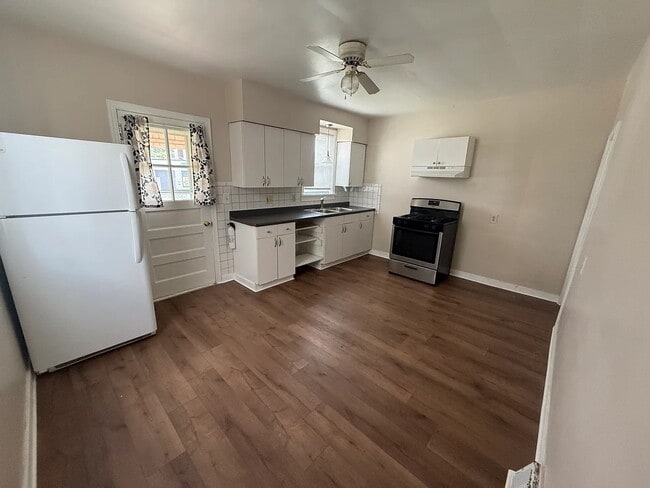 Photo - 232 Boden Ave