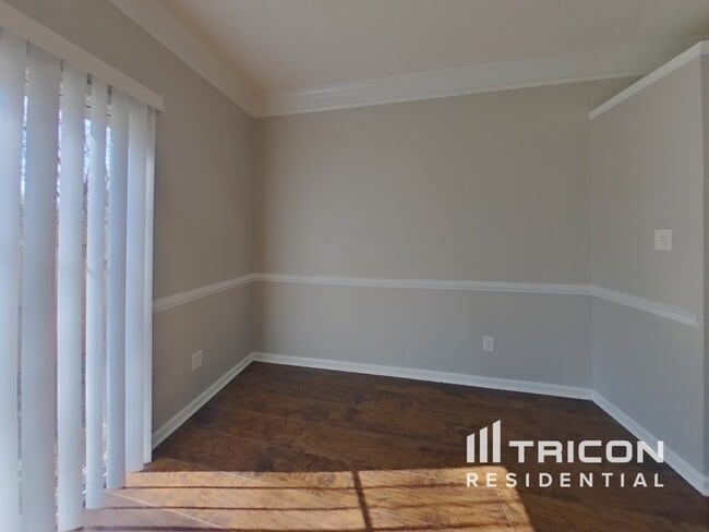 Photo - 2435 Cairns Mill Court