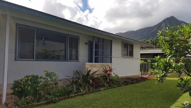 Building Photo - 2BD / 1BA / Carport- Single-Family Home – ...
