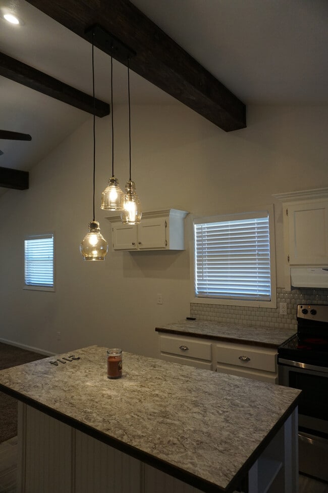 Photo - 2114 24th St