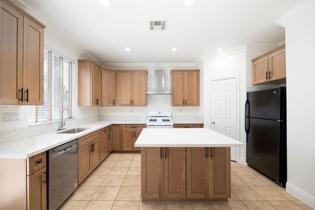 Photo - Eastlake Trails Home Available for Rent!