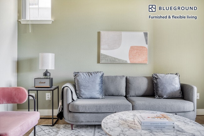 Photo - 1265 Lakeside Dr Unit FL2-ID1050