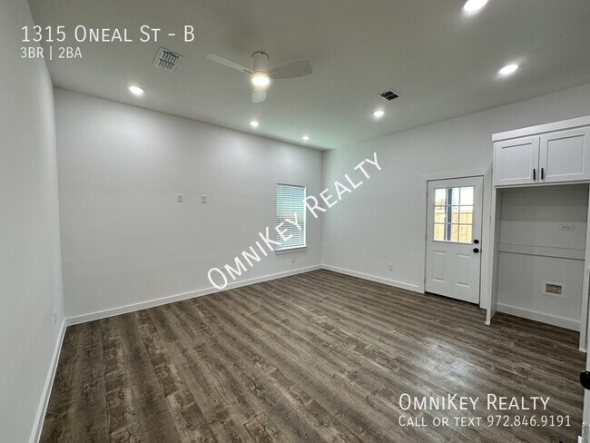 1315 Oneal St Unit B