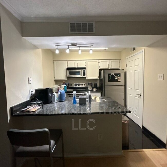 Photo - 1504 Lincoln Way Unit APT 220