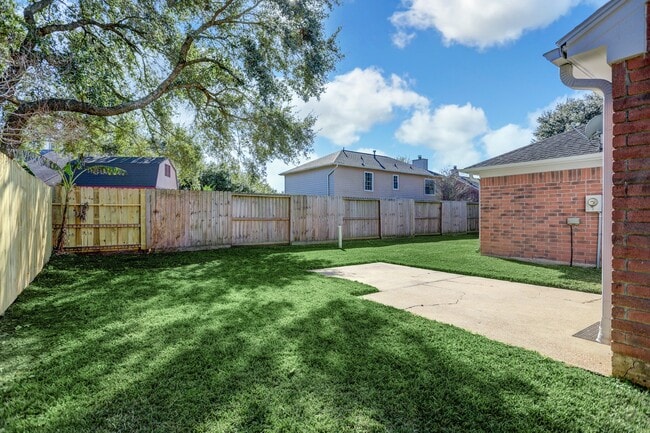 Photo - 5106 Spring Cir Dr