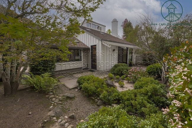 Building Photo - Custom Three Bedroom Carmel Valley Ranch Townhouse
