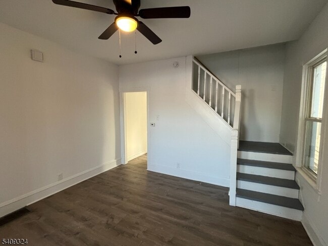 Photo - 220 Filmore St