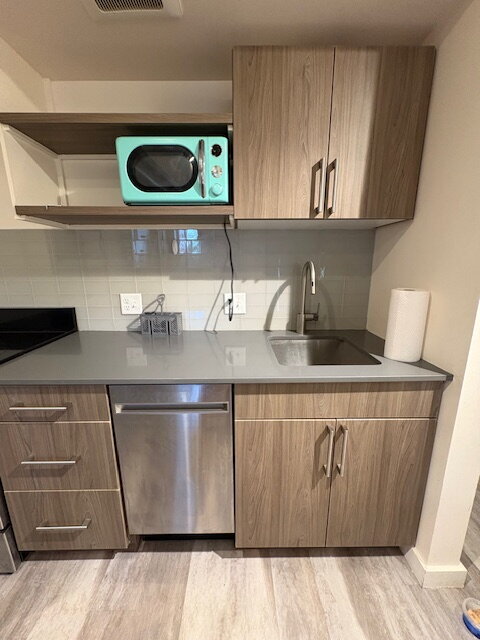 Photo - Cute Pet Friendly Studio Apartment Near Sloan's Lake! Available NOW! Unit #409