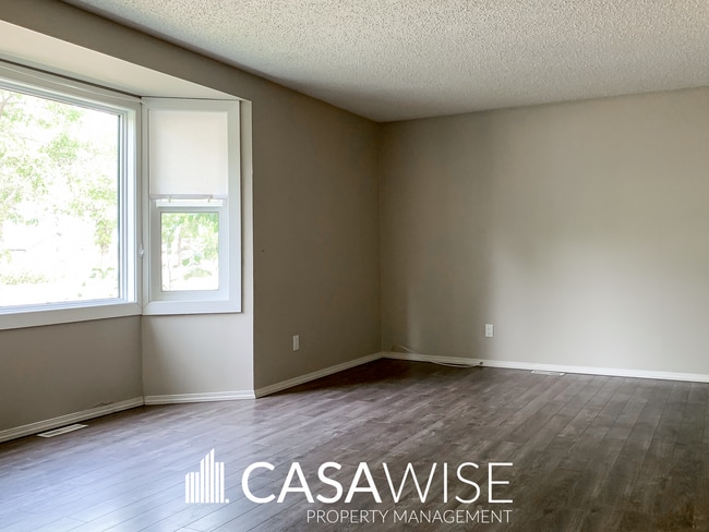 Photo - 9505-9599 99 Ave Unité 9505