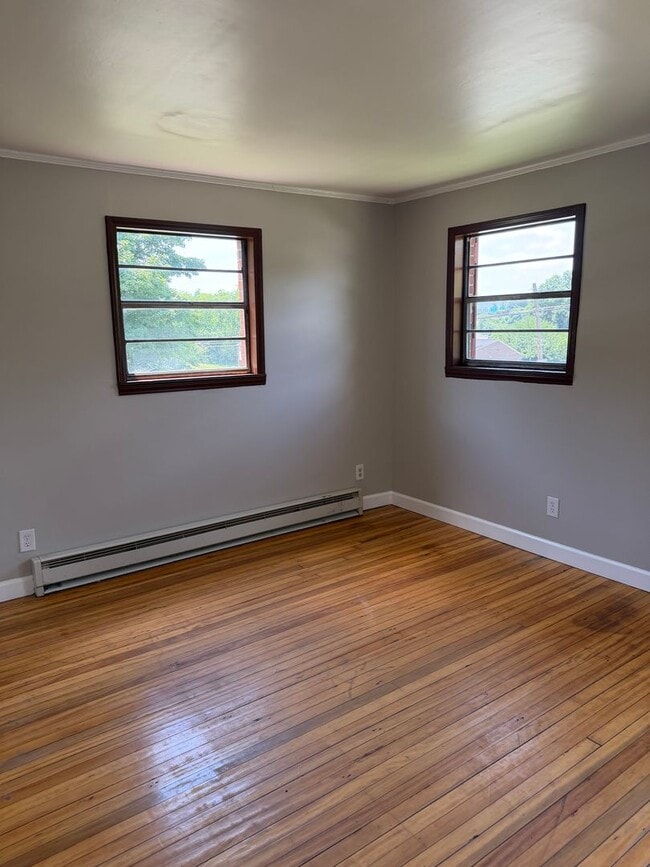 Photo - Cute 3 Bedroom/1 Bath House Near Downtown Winston