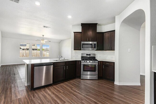 Photo - 4108 Spur Trail Dr