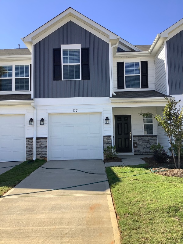 Photo - 132 Plumtree Ct