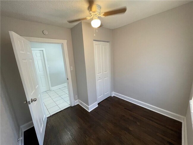 145 Topping Ave Unit 2S