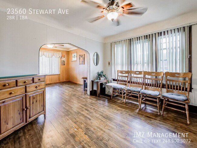 Photo - 23560 Stewart Ave