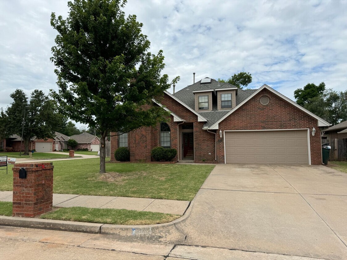 3 bed plus flex room, 2 and 1/2 baths 2 ca... - 3 bed plus flex room, 2 and 1/2 baths 2 ca...