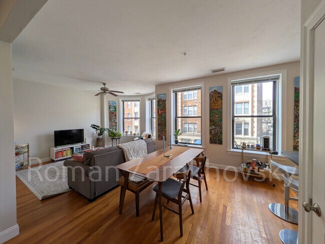 Photo - 7 Sutherland Rd Unit 201