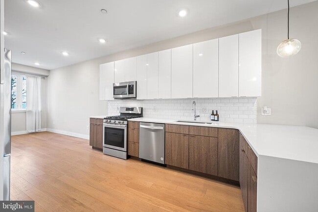 Photo - 1839- Blair St