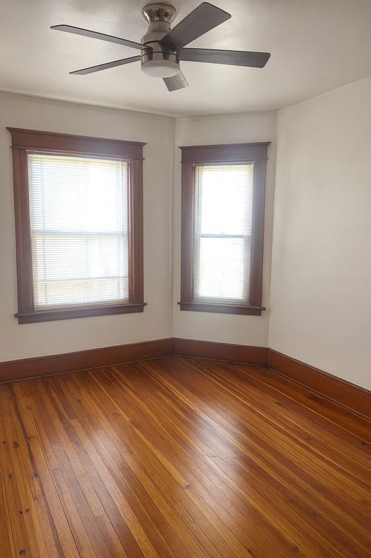 Photo - 5 Charles St