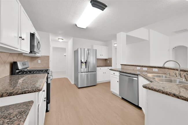 Photo - 28807 Hidden Cove Dr