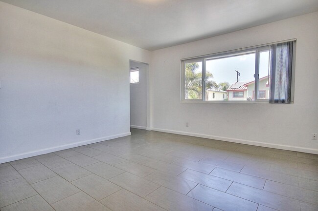 Photo - 6584 Del Playa Dr Unidad A