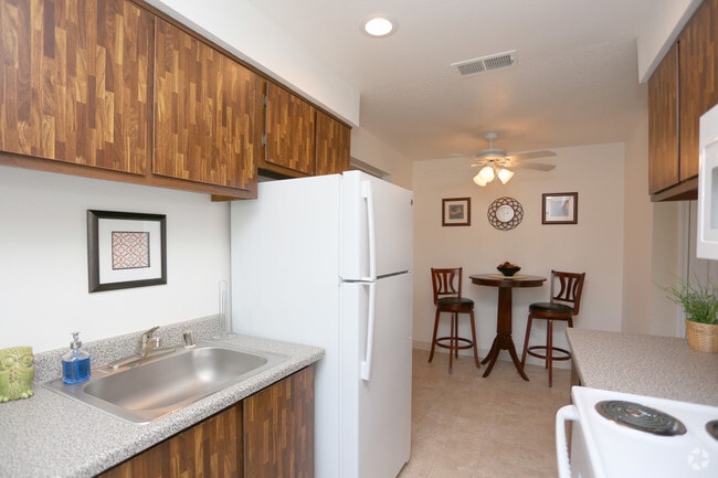 Model Unit, Kitchen view to Dining Room