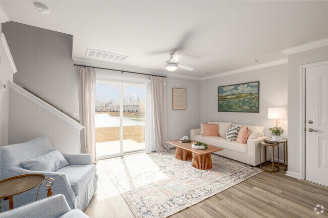 1BR 2.5BA 816SF: Living Room