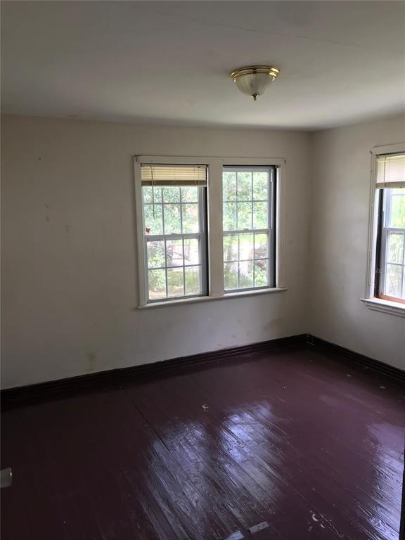 Photo - 1250 W 27th St