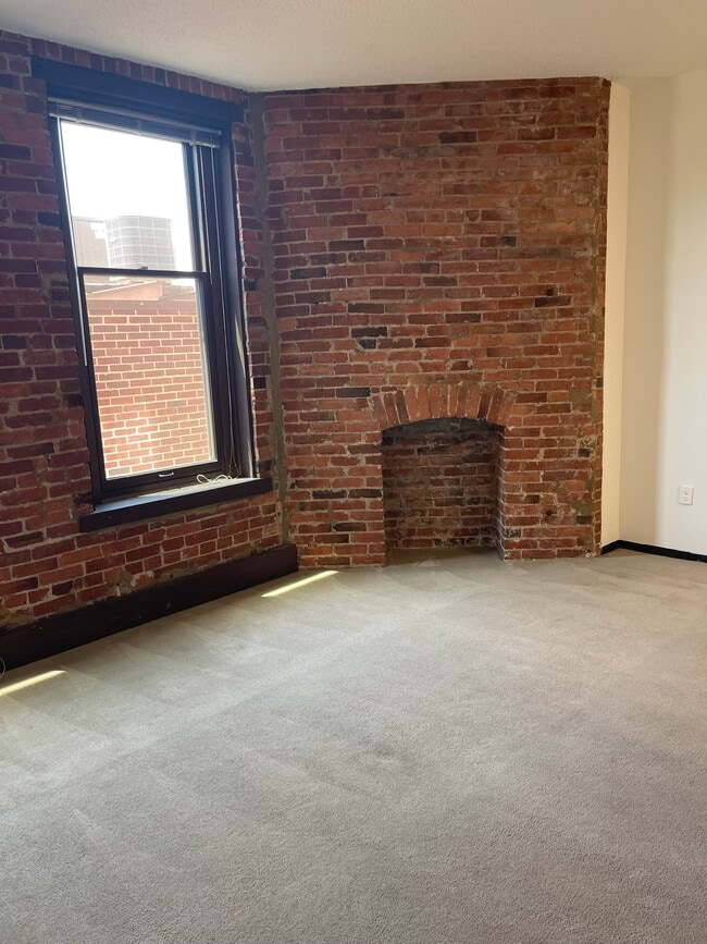 Photo - 1615 Q St NW Unidad 305