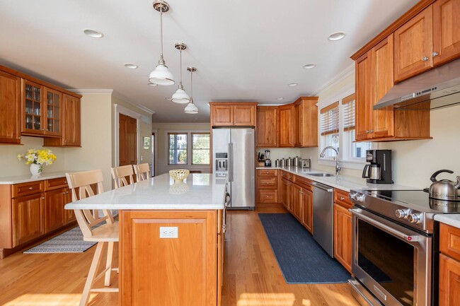 Photo - 6 Wooded Oak Ln