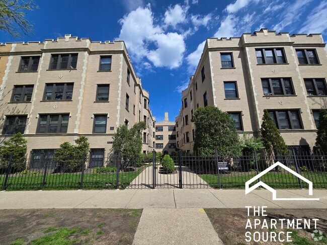 Building Photo - 4519 N Paulina St Unit 3B Rental