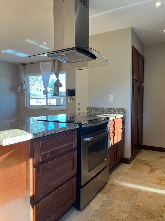 Photo - Updated Upstairs Condo Near Oakridge Mall with Parking & Central A/C!