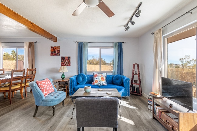 Photo - 6122 Panorama Rd