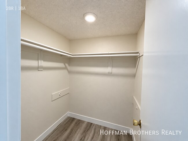 4638 Tilden Ave Unit 7